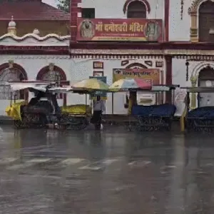 बस्तर में बढ़ रही बारिश, सरगुजा में घट रही: 50 सालों में बदला मानसून का ट्रेंड