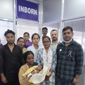 छत्तीसगढ़ की स्वास्थ्य सेवाओं ने रचा जीवन रक्षा का नया अध्याय, महज 900 ग्राम के नवजात को मिला नया जीवन